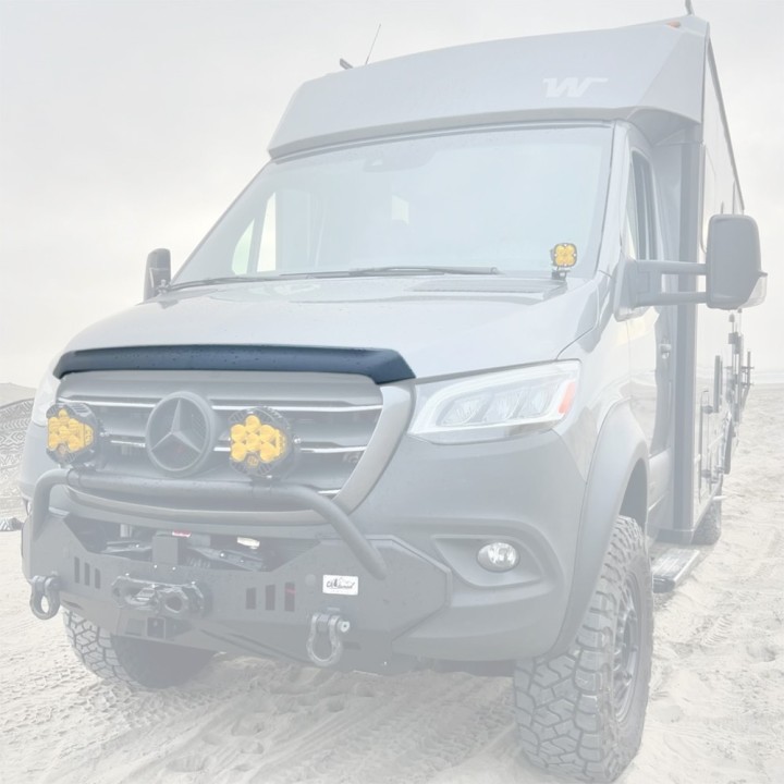 Hood deflector for the Sprinter III (W907/W910) | Szekla4x4