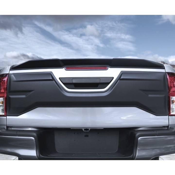 Tailgate cover for the Hilux Revo | Szekla4x4, Warsaw