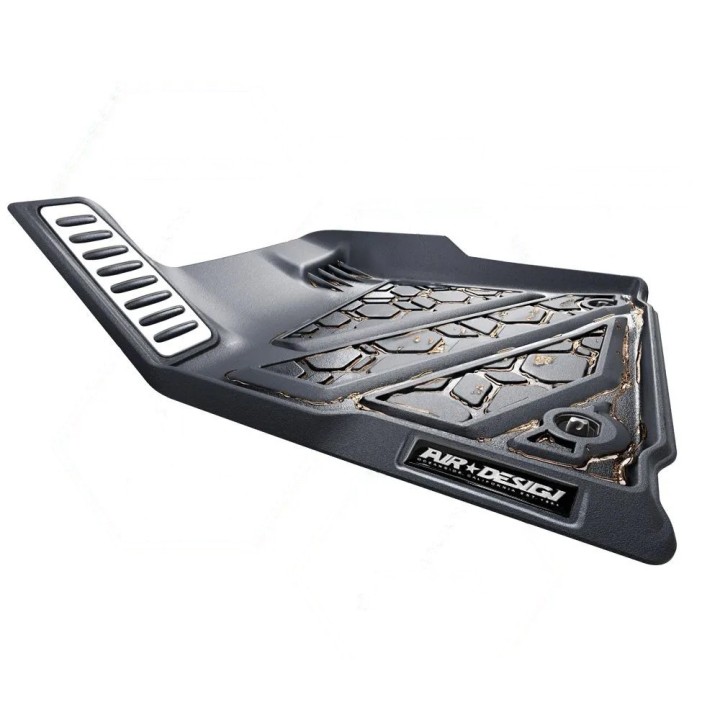 Front and rear floor mats for the Tundra | Szekla4x4