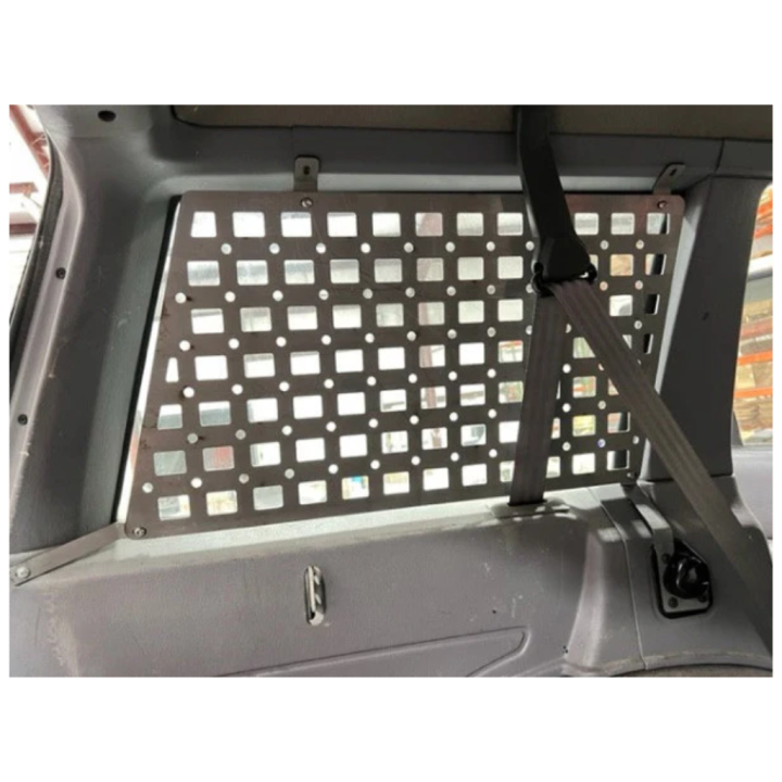 Rear window MOLLE panel Barnes 4WD - view 4