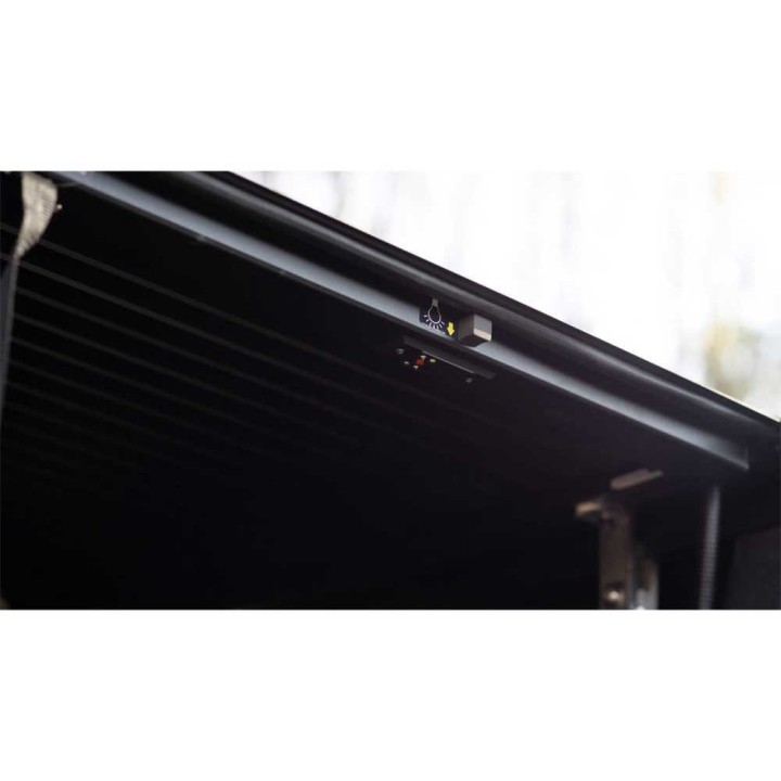 Aluminium hard roller bed cover R2 Double Cab | Szekla4x4