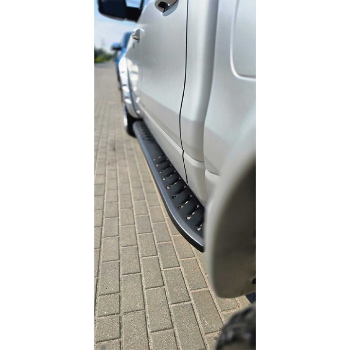 Side steps Shark for the RAM 1500 DT | Szekla4x4, Warsaw