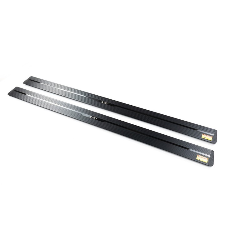 Electric running boards GEN2 for the RAM 1500 DT | Szekla4x4