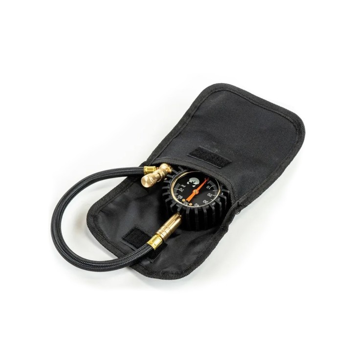 Tyre deflator with gauge OFD