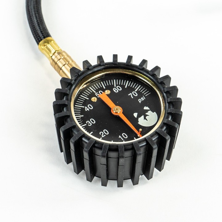 Tyre deflator with gauge OFD - view 3