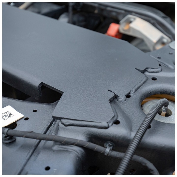Chassis reinforcement plates for the RAM 1500 DT | Szekla4x4