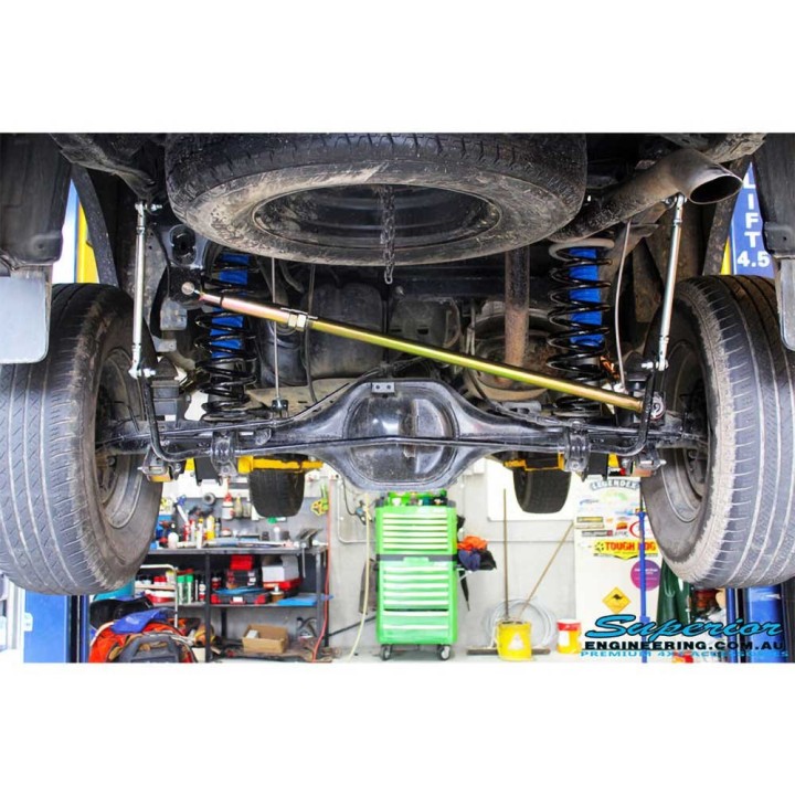 Suspension kit Superior Engineering lift 4" | Szekla4x4
