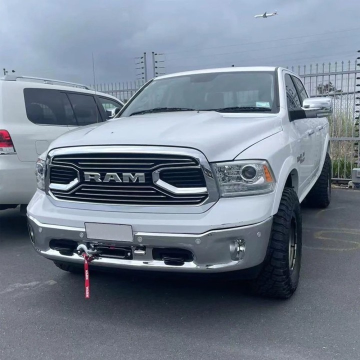 Winch mounting plate for the RAM 1500 Classic DS | Szekla4x4