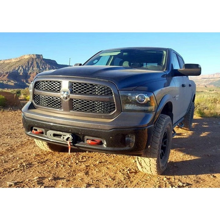 Winch mounting plate for the RAM 1500 Classic DS | Szekla4x4