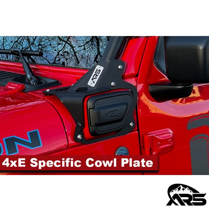 Rocklander Front Hoop MetalCloak R75600 | Szekla4x4