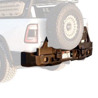 Bumper with dual spare wheel carrier Expedition One RangeMax