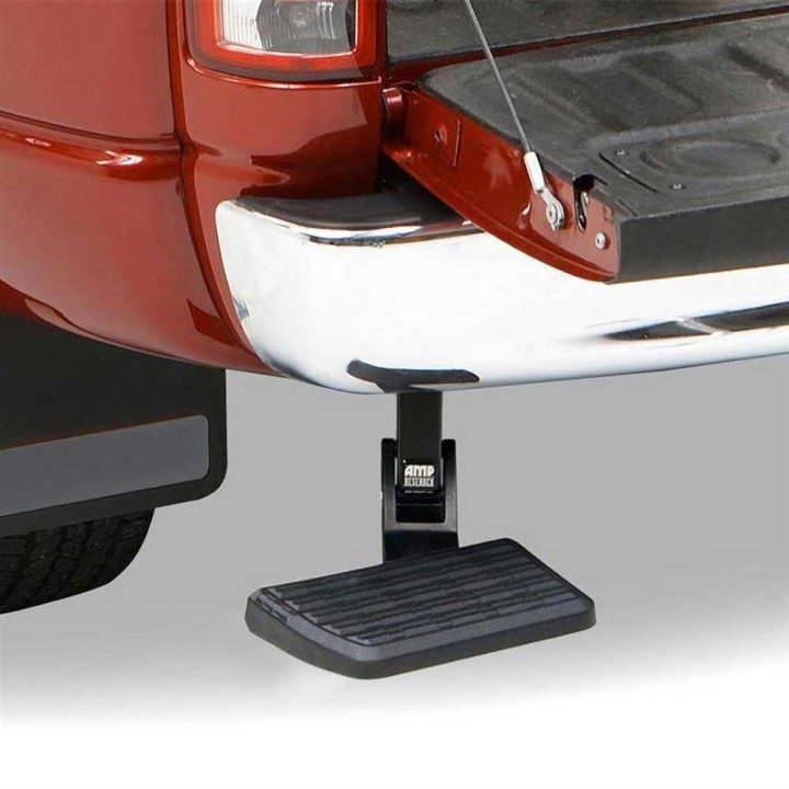 Rear sliding step REALTRUCK AMP for the RAM 1500 DT