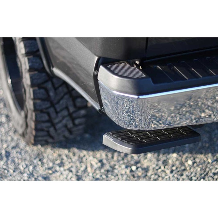 Rear sliding step REALTRUCK AMP for the RAM 1500 DT