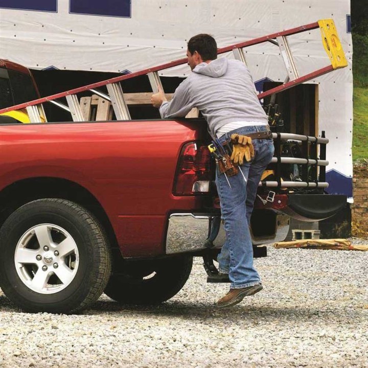 Rear sliding step for the Dodge RAM 1500 | Szekla4x4