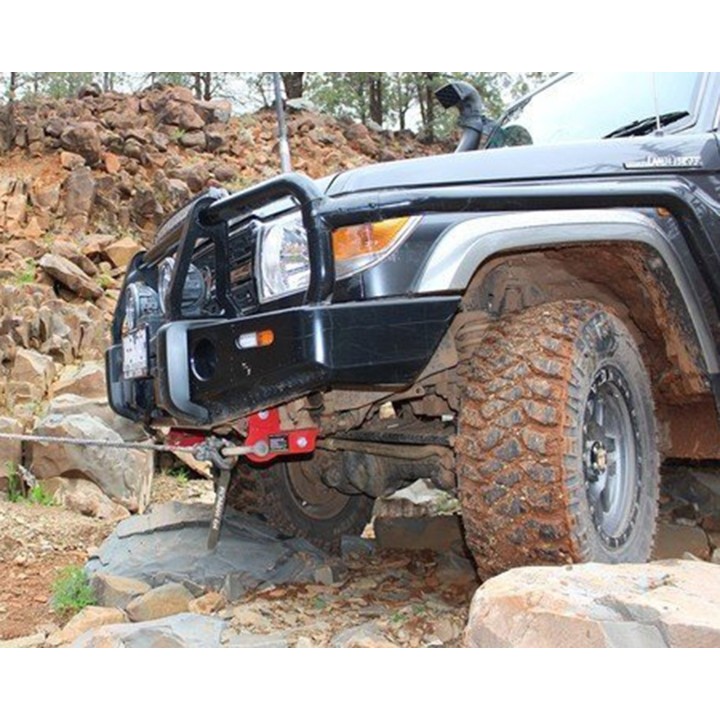 Mount Ironman 4x4 Toyota Land Cruiser 79 IRP019 | Szekla