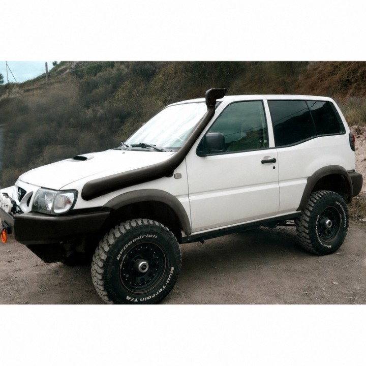 Snorkel Snakeman 4WD Nissan Terrano Nissan Terrano SNSD22