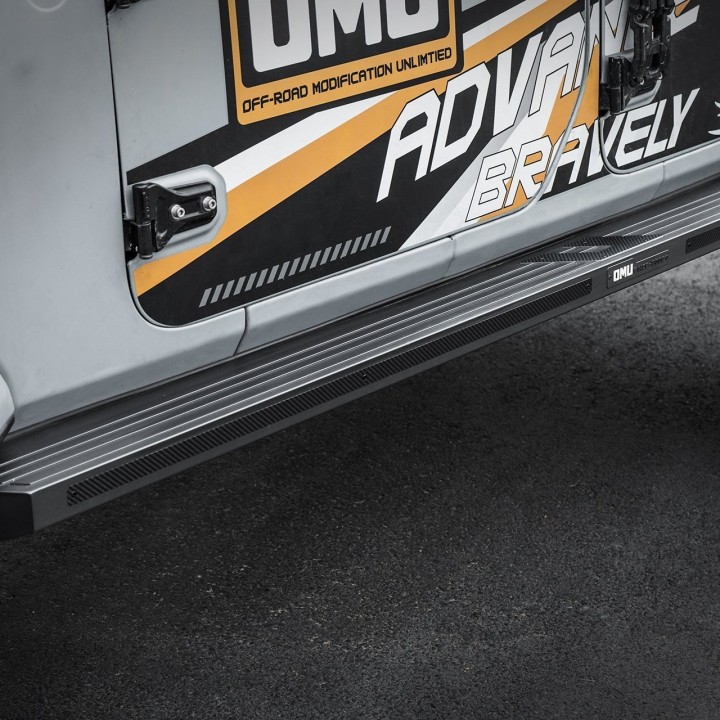 OMU Genesis Side Steps - Jeep Wrangler JLU 2018-2025