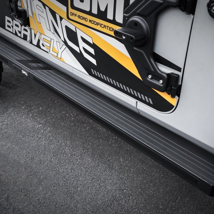 OMU Genesis Side Steps - Jeep Wrangler JLU 2018-2025 - view 4