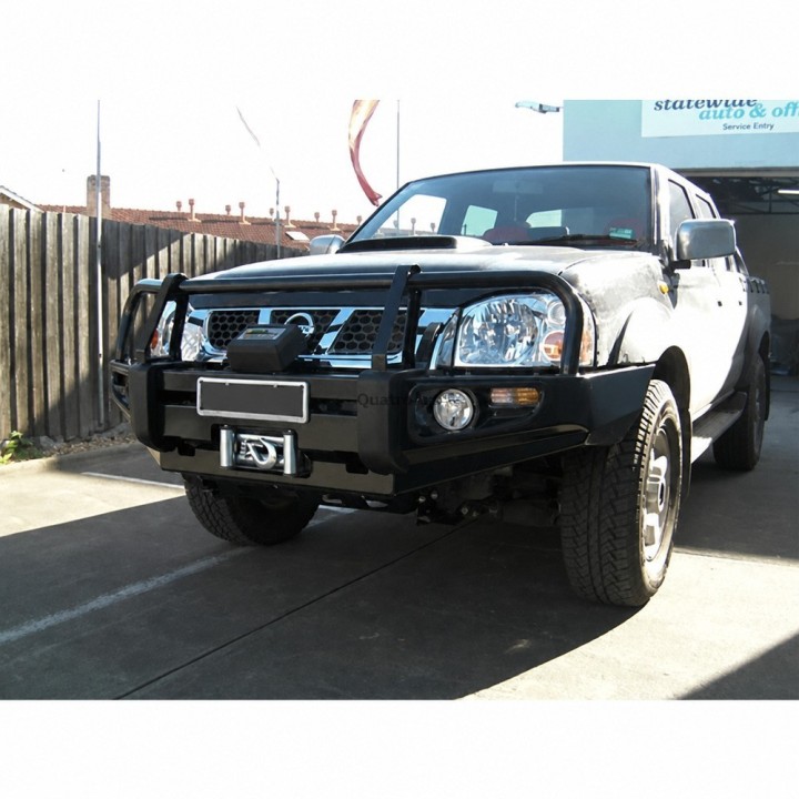 Bumper Ironman 4x4 Nissan Navara D40 BBCD042 | Szekla
