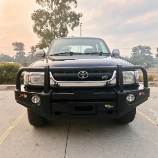 Bumper Ironman 4x4 Toyota Hilux/Tiger BBCD001 | Szekla