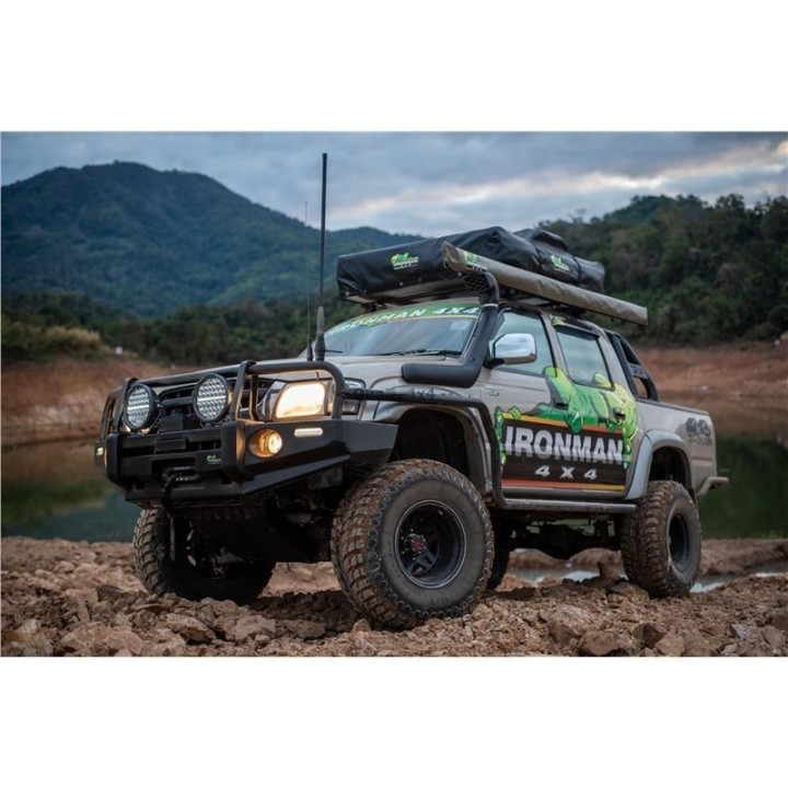 Bumper Ironman 4x4 Toyota Hilux/Tiger BBCD001 | Szekla