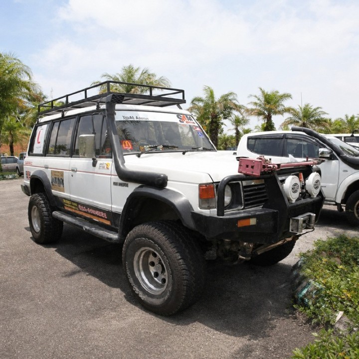 Snorkel Snakeman 4WD Mitsubishi Pajero 2.5L 3.0L SNS047