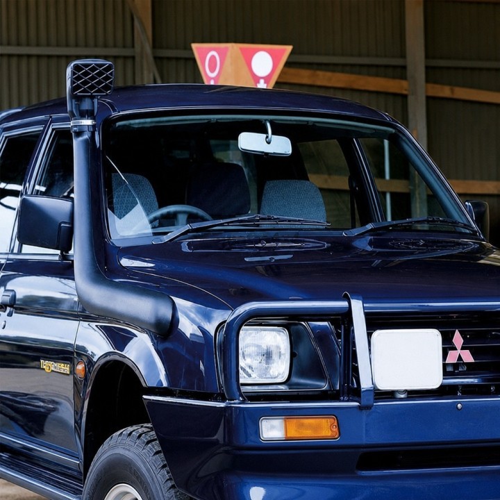 Snorkel Snakeman 4WD right side Mitsubishi L200 SNST96A