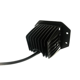 Lampa LED 4x3W Habita z uchwytami montażowymi do zabudowy w zderzak