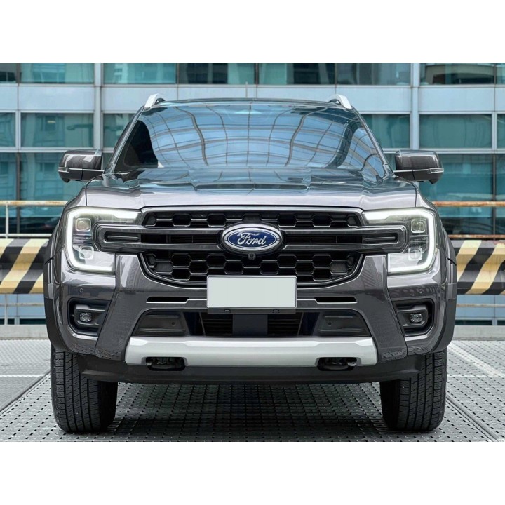 DRL Grille Ford Ranger T9 2022+ — Gloss Black