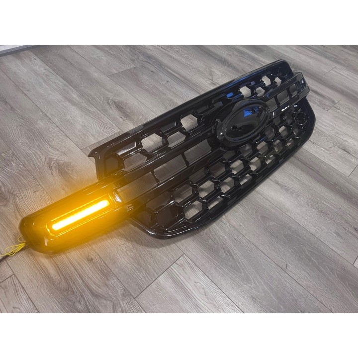 DRL Grille Ford Ranger T9 2022+ — Gloss Black