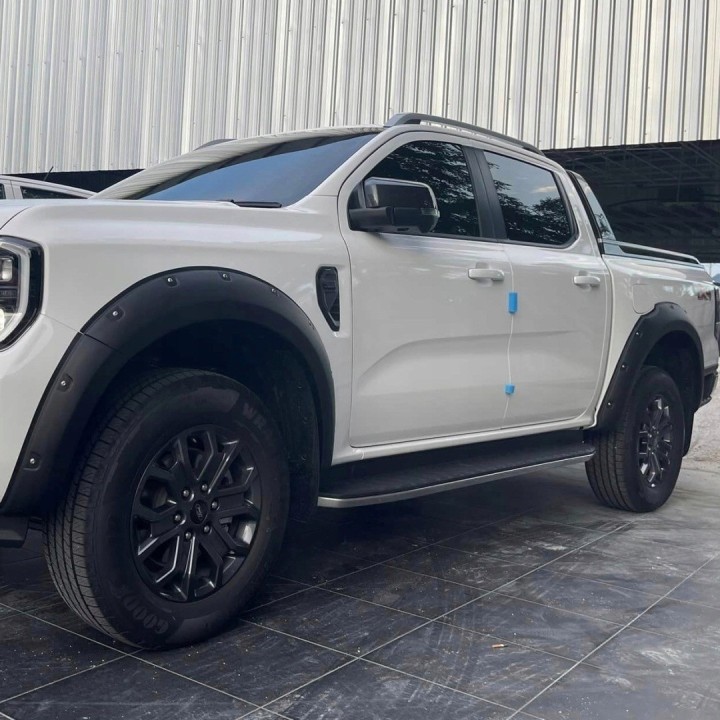 Fender Flares Ford Ranger T9 2022+ — no side PDC
