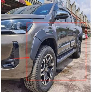 OEM Fender Flares Toyota Hilux Revo 2016-2021 — Short, Polycarbonate
