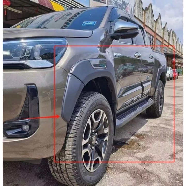 OEM Fender Flares Toyota Hilux Revo 2016-2021 — Short, Polycarbonate