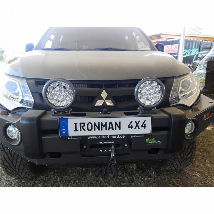 Bumper Ironman 4x4 Mitsubishi L200 Triton MQ BBT050NL