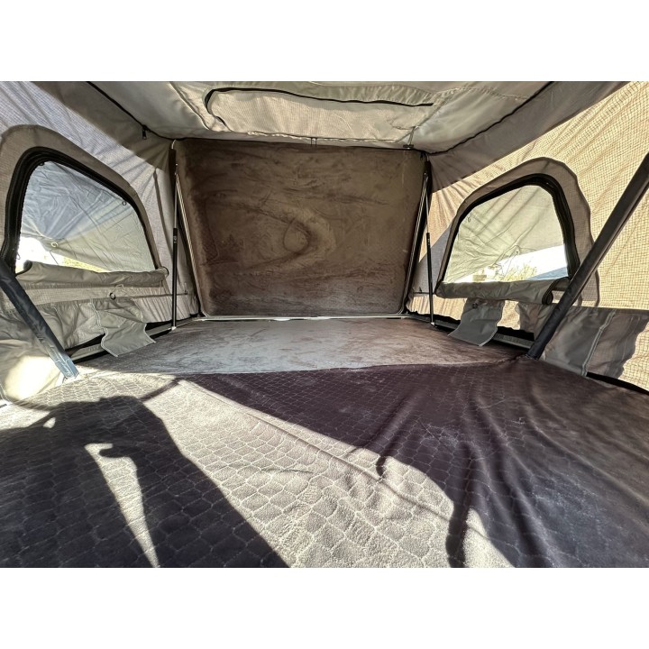 Escape VARIO 160 cm Roof Tent – grey, black lid | Szekla4x4