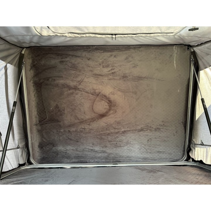 Escape VARIO 160 cm Roof Tent – grey, black lid | Szekla4x4