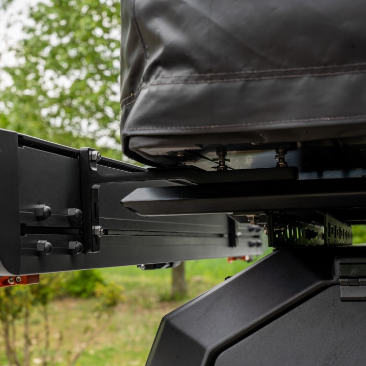 Wild Camp Horizon side awning in aluminium cassette with LED - view 12