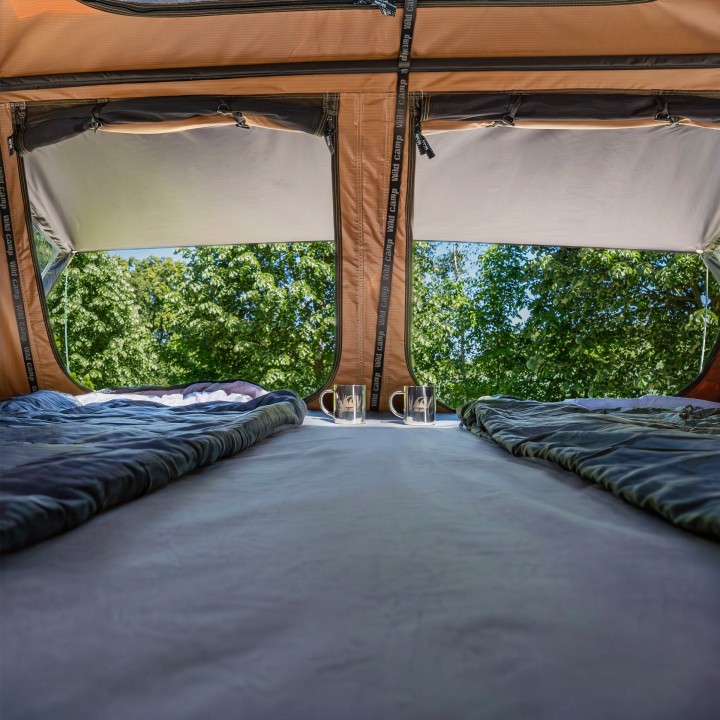 Wild Camp Ohio 220 Military Roof Top Tent | Szekla4x4