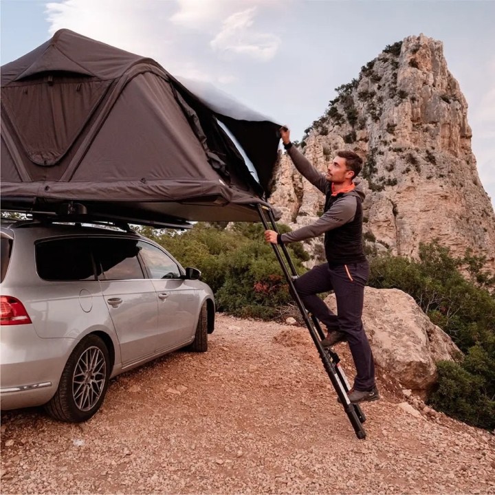 Roof Space 4 family rooftop tent 205x200 | Szekla4x4