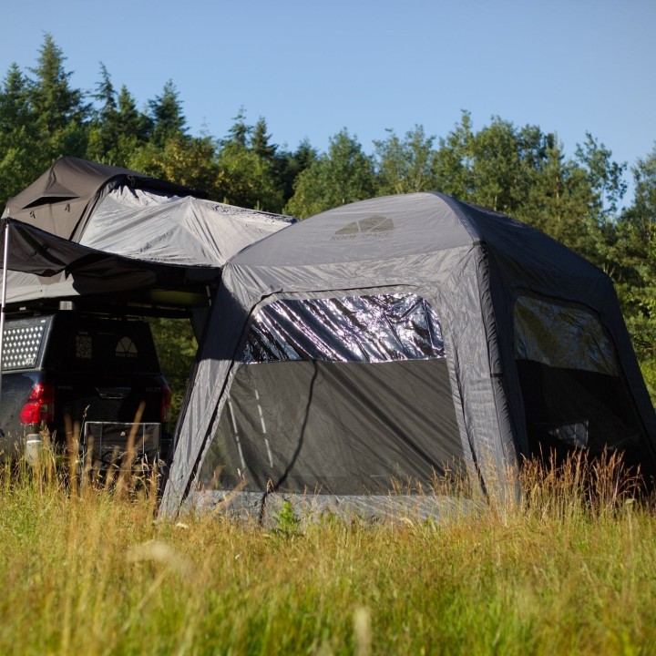 Family Base inflatable annex Roof Space | Szekla4x4