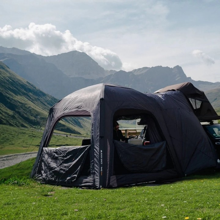 Family Base inflatable annex Roof Space | Szekla4x4