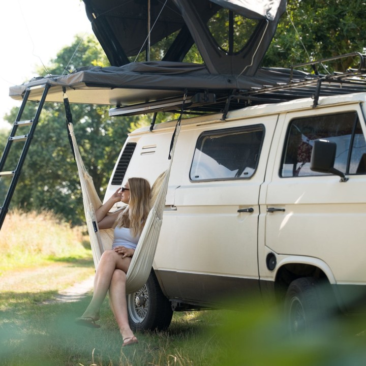 Roof Space hanging chair for RS2 and RS4 | Szekla4x4