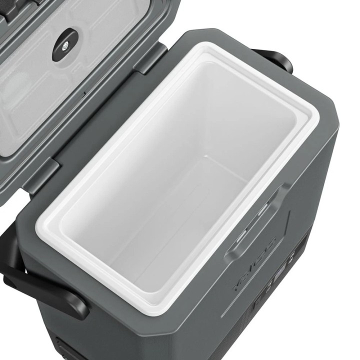 Yolco ET8 Carbon 9 L compressor fridge | Szekla4x4