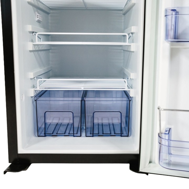 Yolco RL130M Black 132 L built-in fridge with freezer