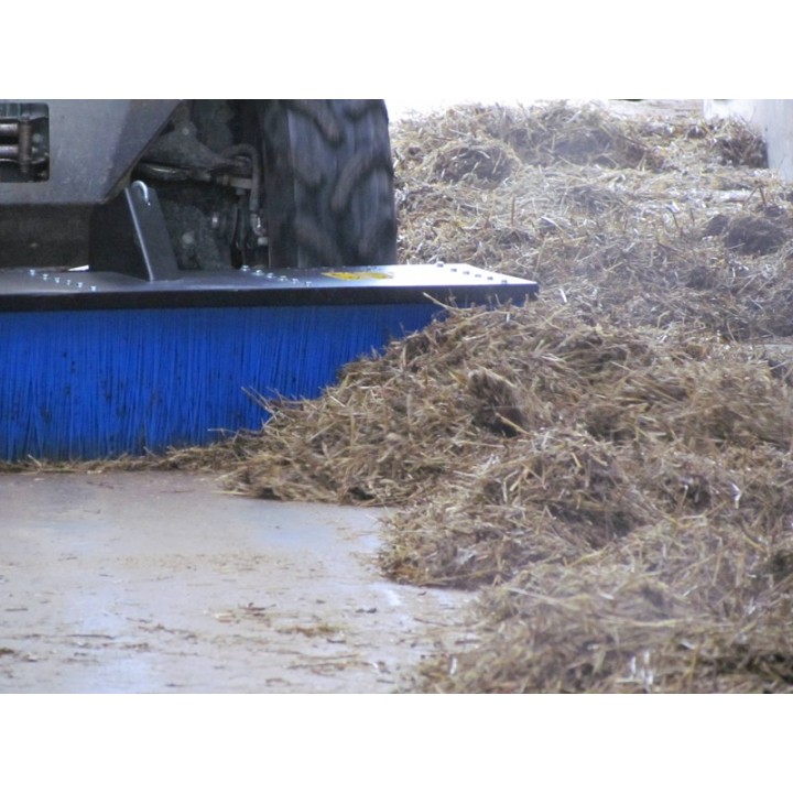 ATV Push Broom 1500 mm / 59″ | Iron Baltic Szekla4x4