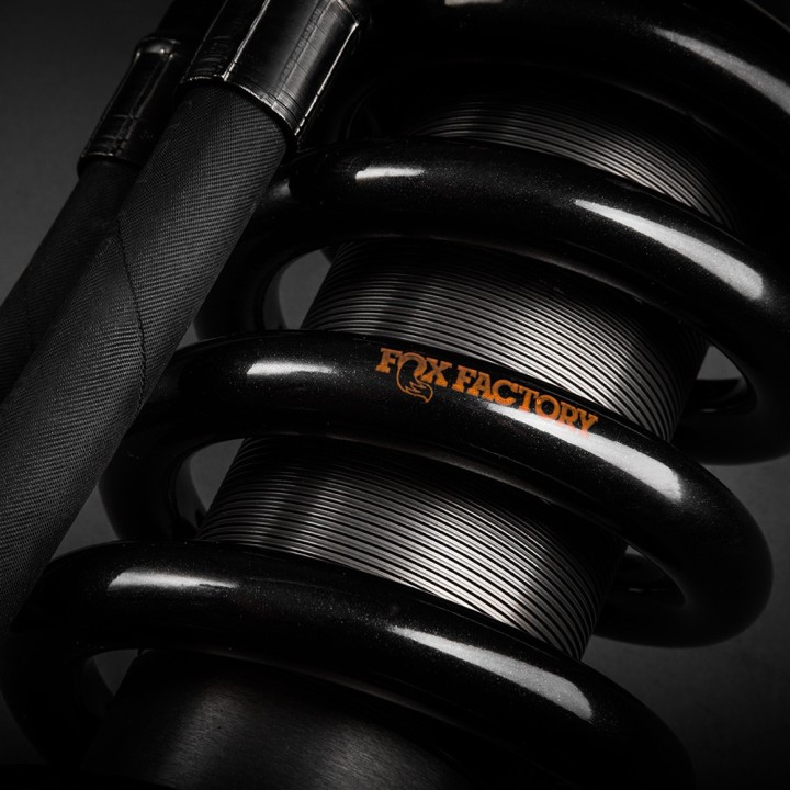 Amortyzator Przedni 3.0 Factory Race Internal Bypass Coil-Over Rezerwuar FOX - Ford F150 Raptor 17-18