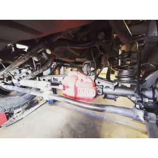 Wzmocnienia przedniego mostu Dana 44 Jeep Wrangler JK Rubicon 2007-2018