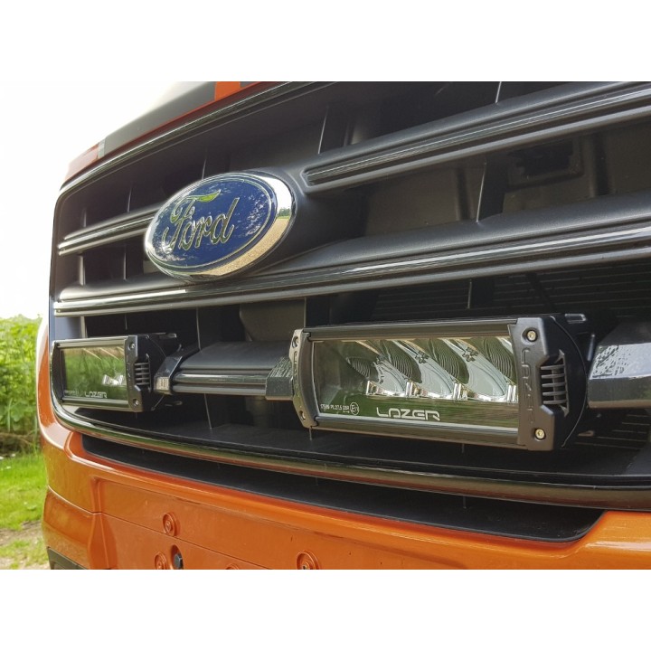 Kit of two LAZER TRIPLE-R 750 Elite (Gen2) with factory grille mounting system - Ford Transit Custom (2018 - 2023) - view 3