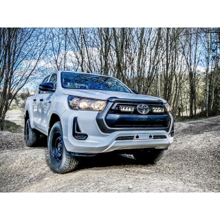 Kit of two LAZER TRIPLE-R 750 (Gen2) - Toyota Hilux (2021 -)