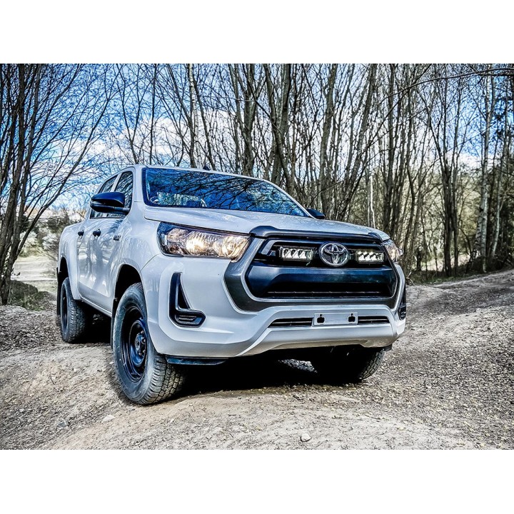 Kit of two LAZER TRIPLE-R 750 (Gen2) - Toyota Hilux (2021 -)